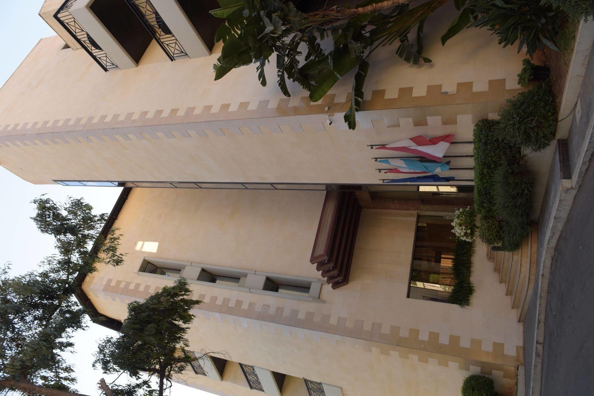 Luxor Hotel Jounieh Eksteriør billede